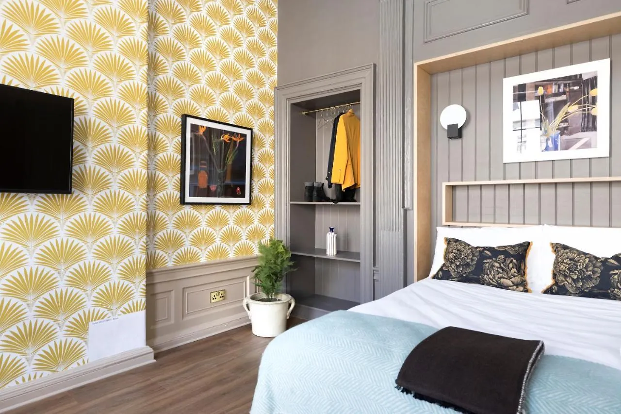 Aparthotel 30 Castle Street Deluxe Apartments Edinburgh
