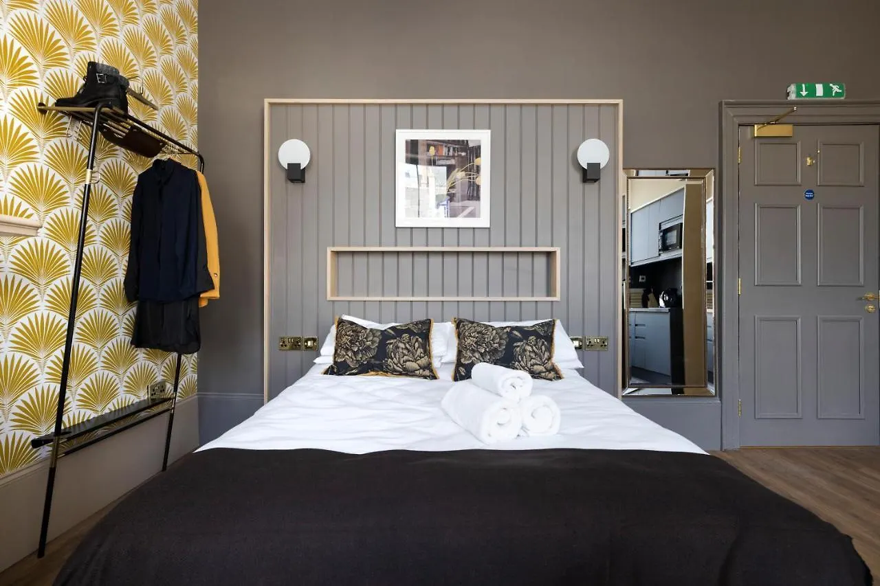 Aparthotel 30 Castle Street Deluxe Apartments Edinburgh