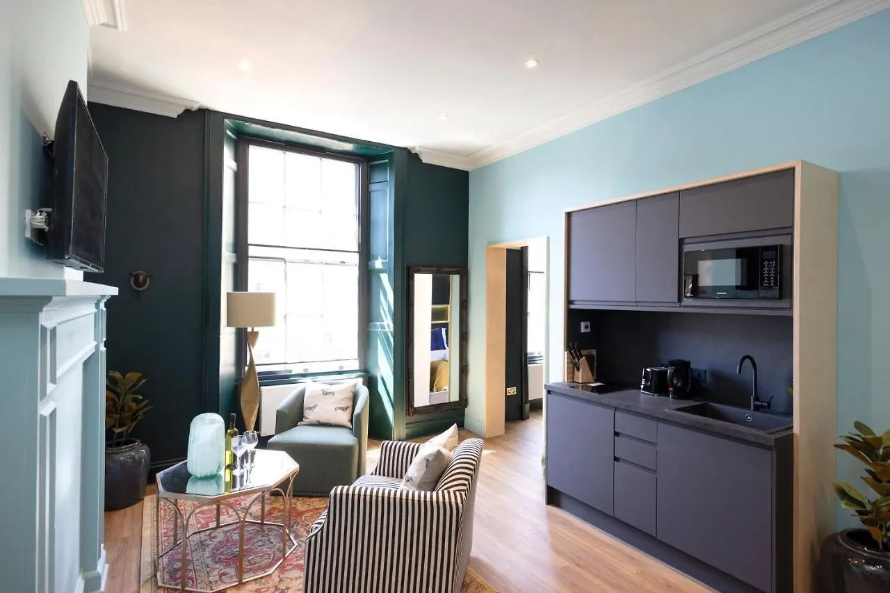 Aparthotel 30 Castle Street Deluxe Apartments Edinburgh